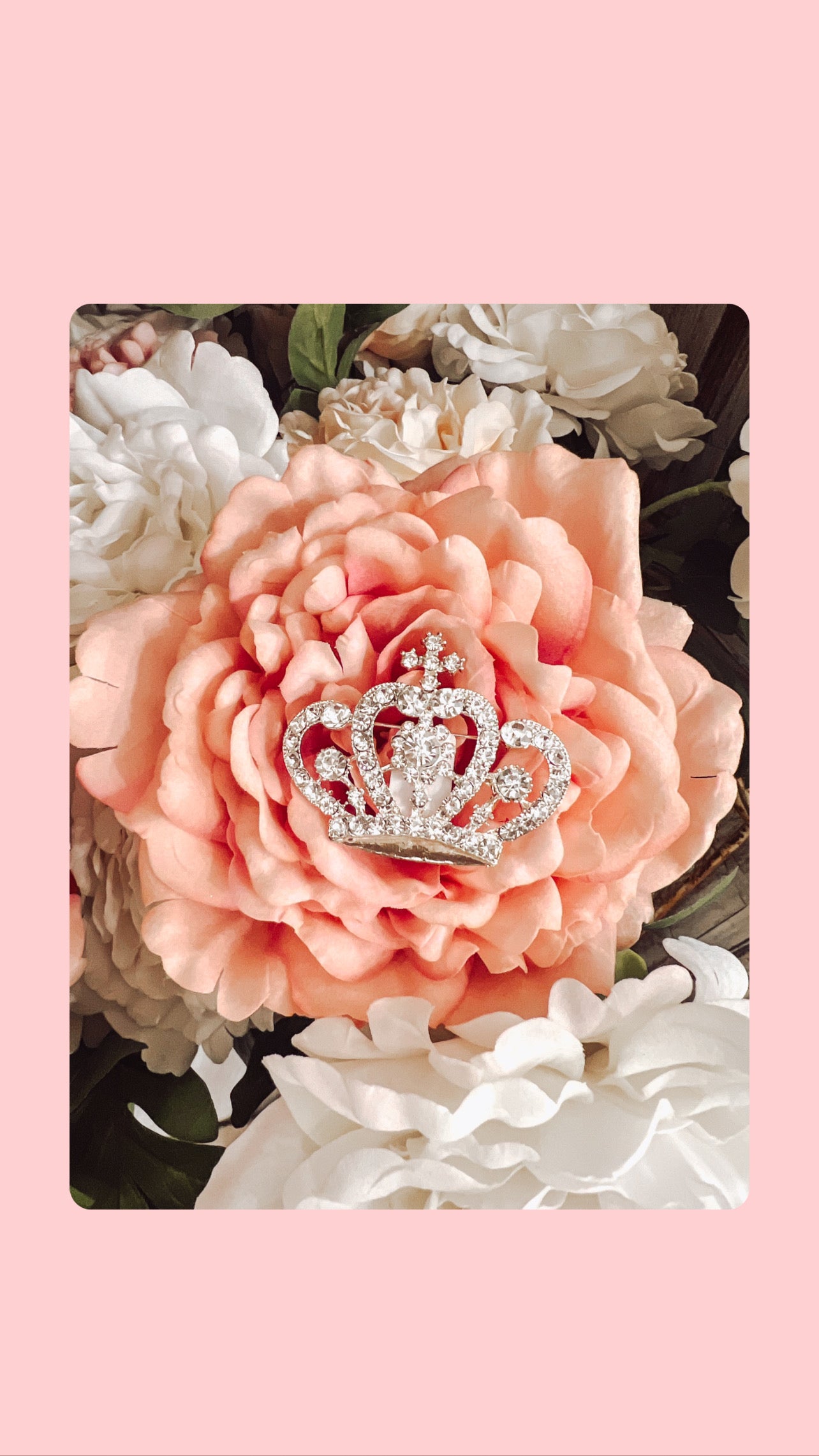 Crown pin
