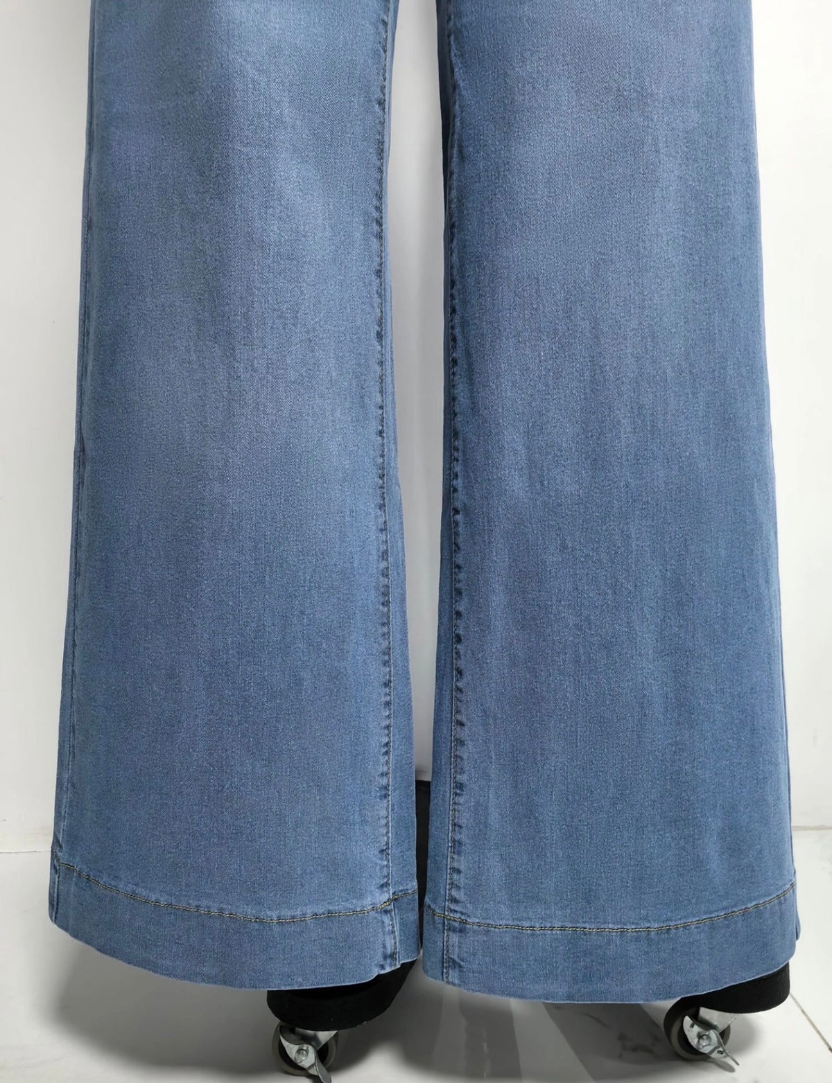 Classic High Rise Wide Leg Jeans
