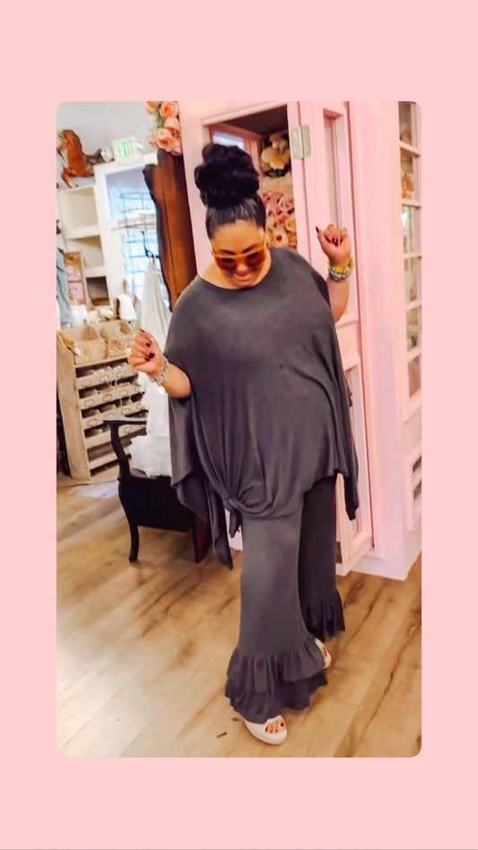 Plus size Ruffled Pants