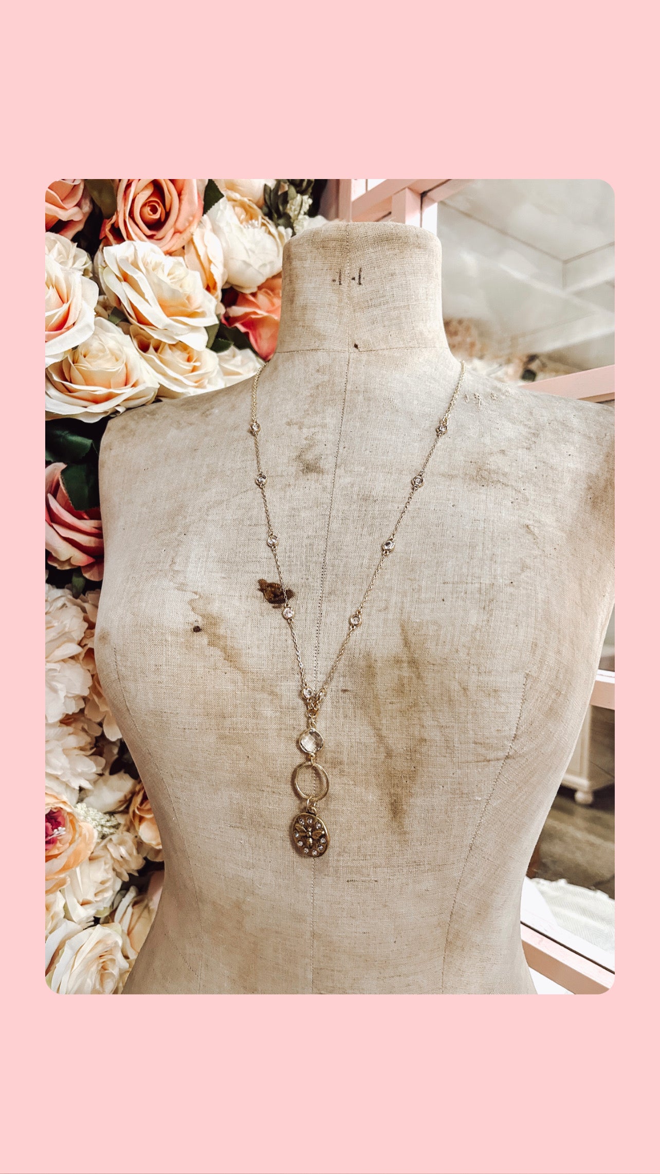 Bee Boutique Necklace Queen Bee Salon Jewelry Spa Trendy