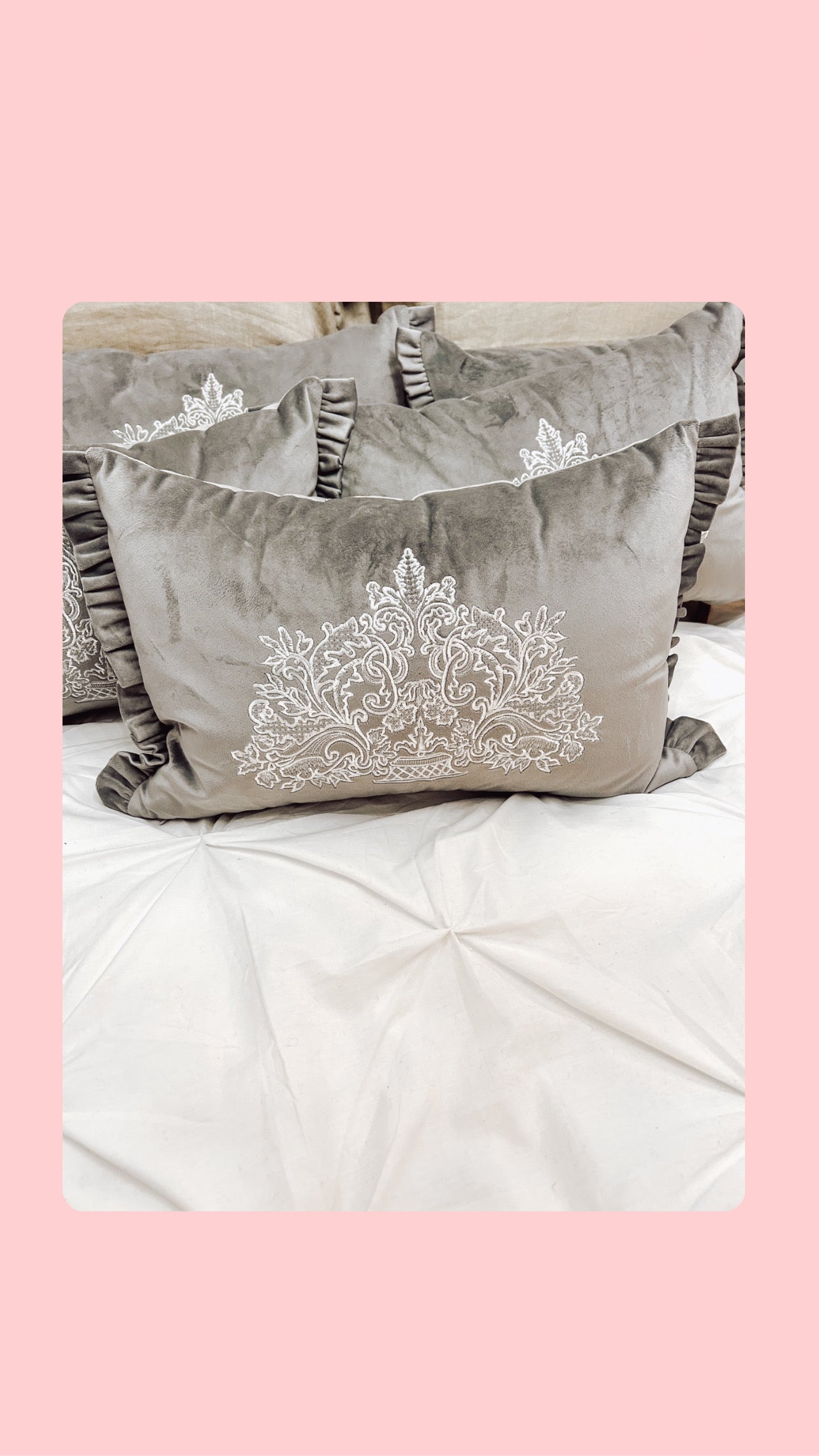 Bountiful Basket Velvet Décor Pillow